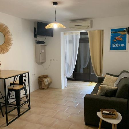 אלגז'ולה Studio Tout Equipe De 27M2, A 100M De La Mer, Et 500M Des Commerces מראה חיצוני תמונה