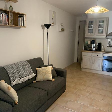 אלגז'ולה Studio Tout Equipe De 27M2, A 100M De La Mer, Et 500M Des Commerces מראה חיצוני תמונה