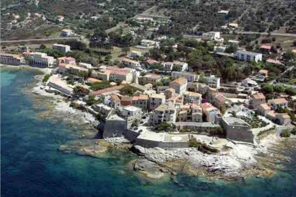 אלגז'ולה Studio Tout Equipe De 27M2, A 100M De La Mer, Et 500M Des Commerces מראה חיצוני תמונה