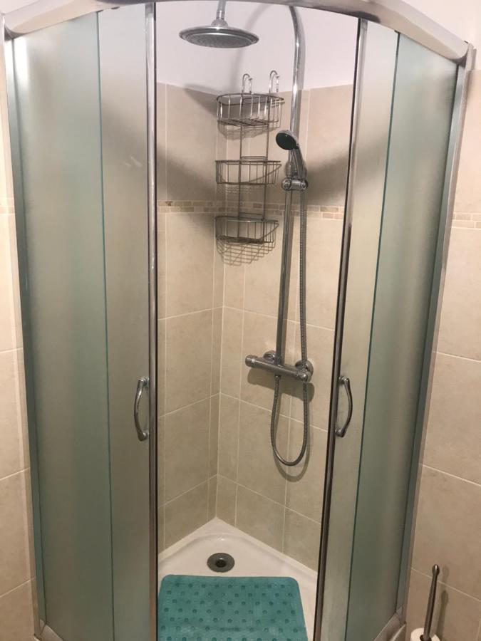 אלגז'ולה Studio Tout Equipe De 27M2, A 100M De La Mer, Et 500M Des Commerces מראה חיצוני תמונה