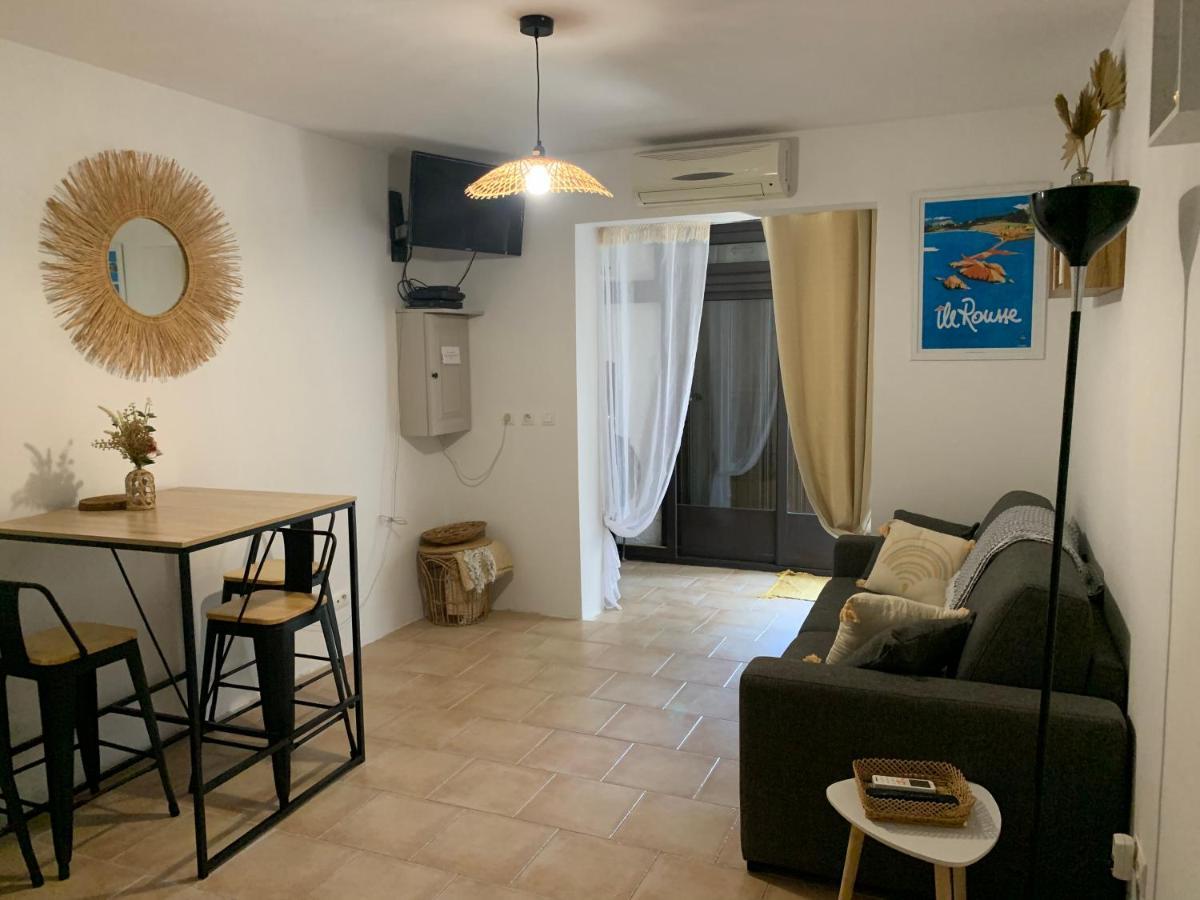 אלגז'ולה Studio Tout Equipe De 27M2, A 100M De La Mer, Et 500M Des Commerces מראה חיצוני תמונה